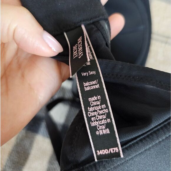 Victoria's Secret Black Balconette Bra - Picture 4 of 4